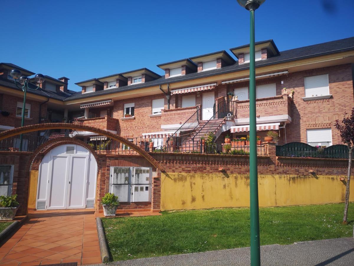 Apartamento Costa Cantabria Cuchia Buitenkant foto
